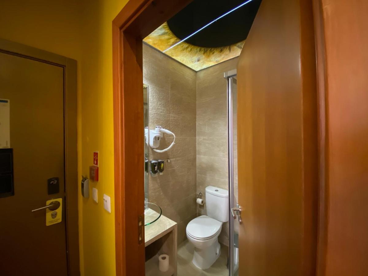 Arty Home In The Heart Of Lisbon , Baixa Chiado エクステリア 写真